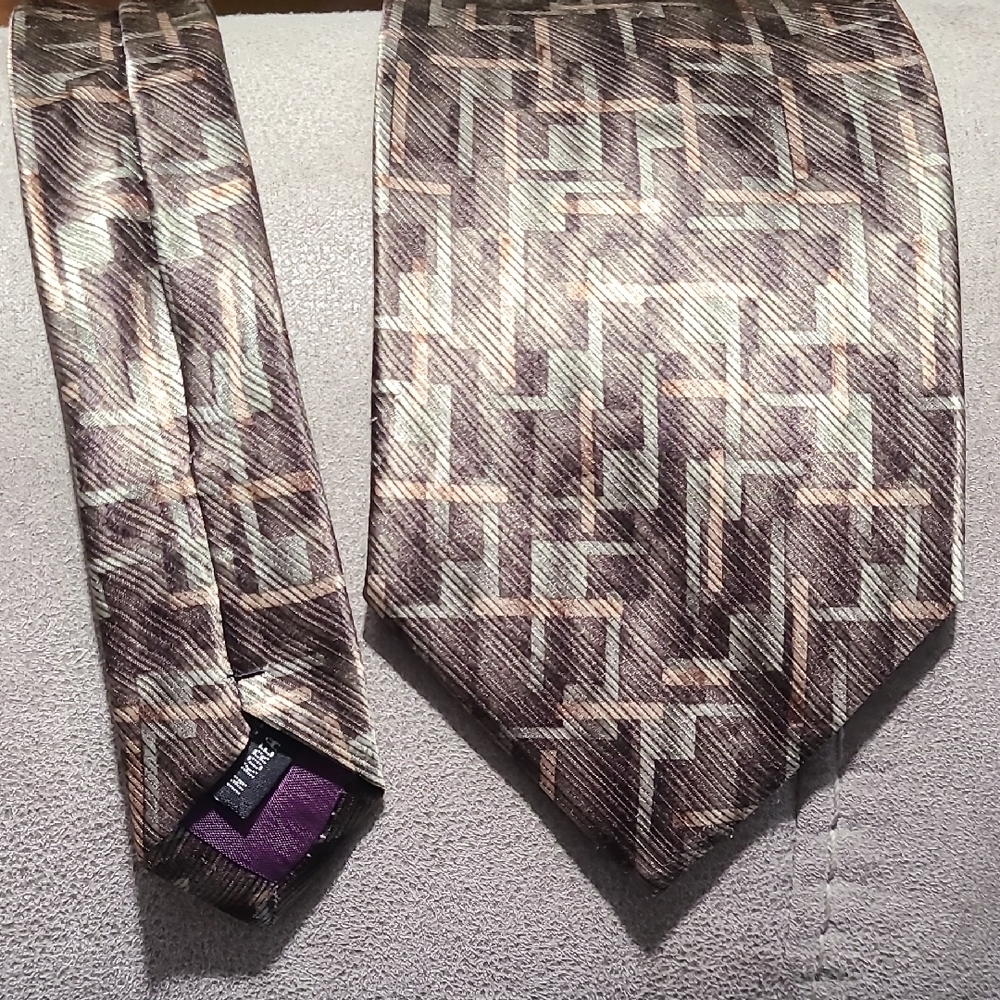 Massini Silk Brown and‎ Cream Abstract Tie Hand Made Korea